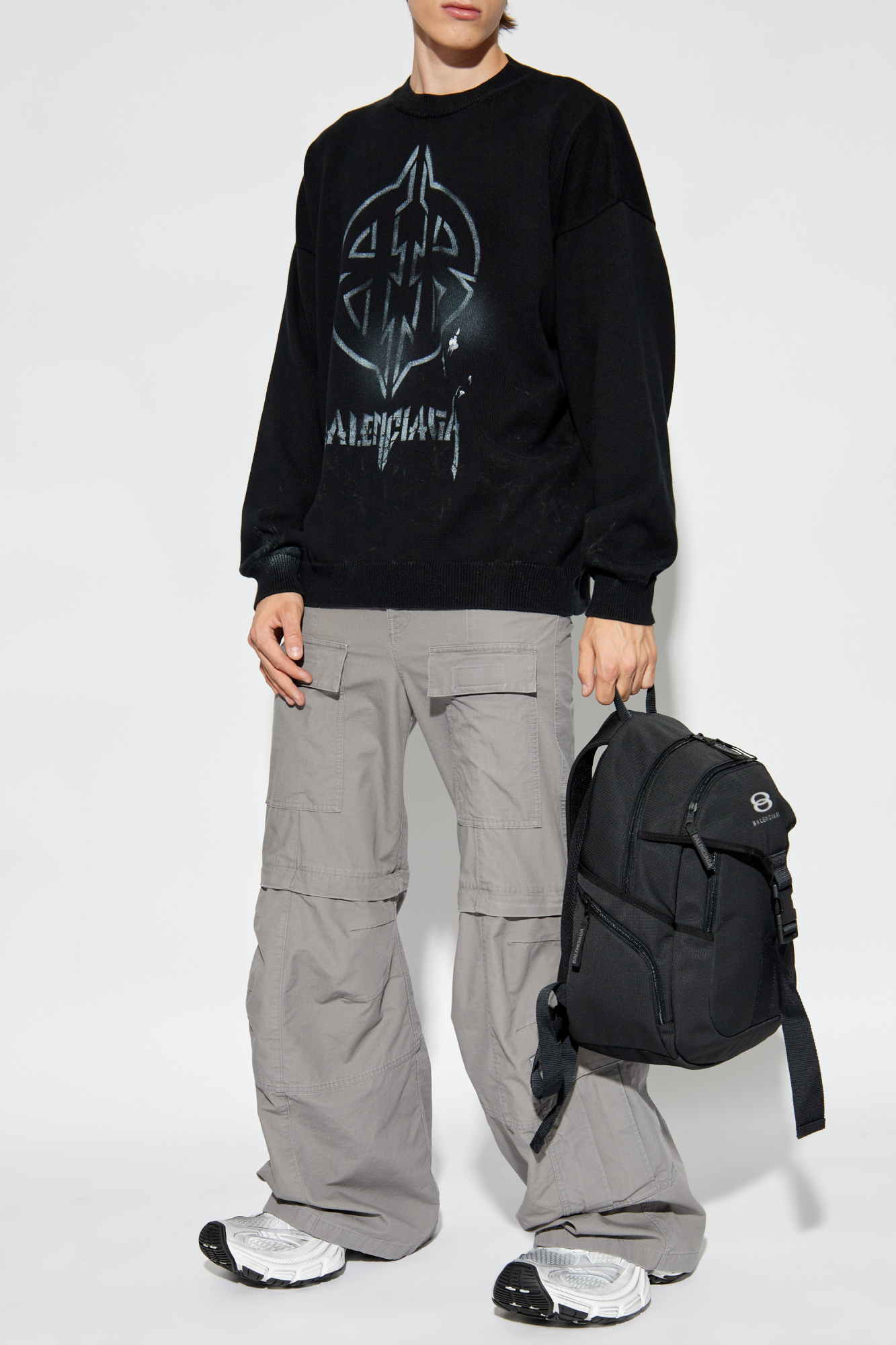 Balenciaga Sweater with logo | Men's Clothing | Vitkac Balenciaga Sweater with logo | Men's Clothing | Vitkac